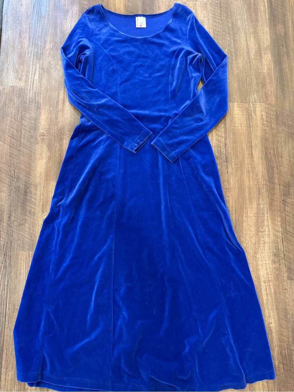 Hanna Andersson Long Sleeve Velvet Maxi Dress in Cobalt Blue